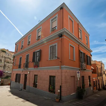 Central-guest-house 卡利亚里